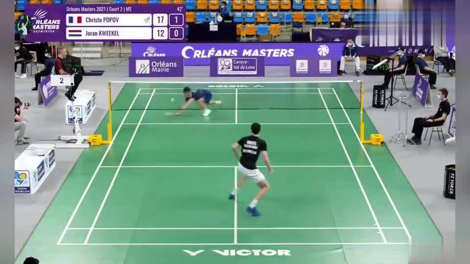  特鲁瓦香槟产区冠名赞助，球场更名为葡萄园竞技场  